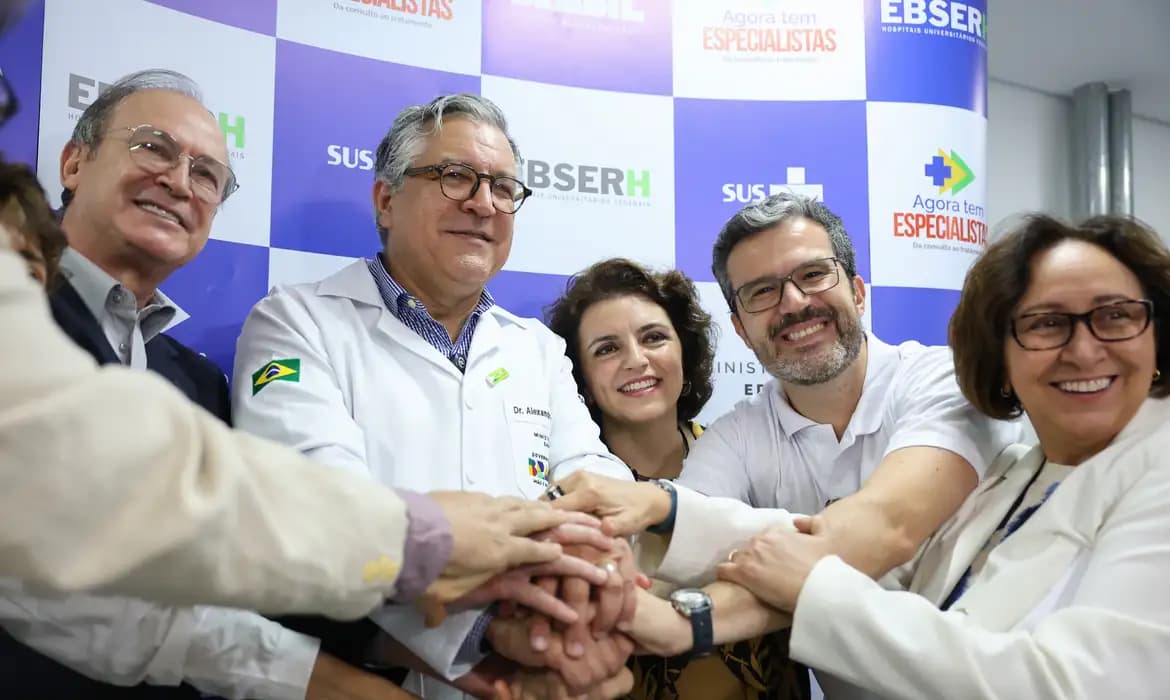 Mutirão do SUS reduz filas: Padilha inicia programa de cirurgias