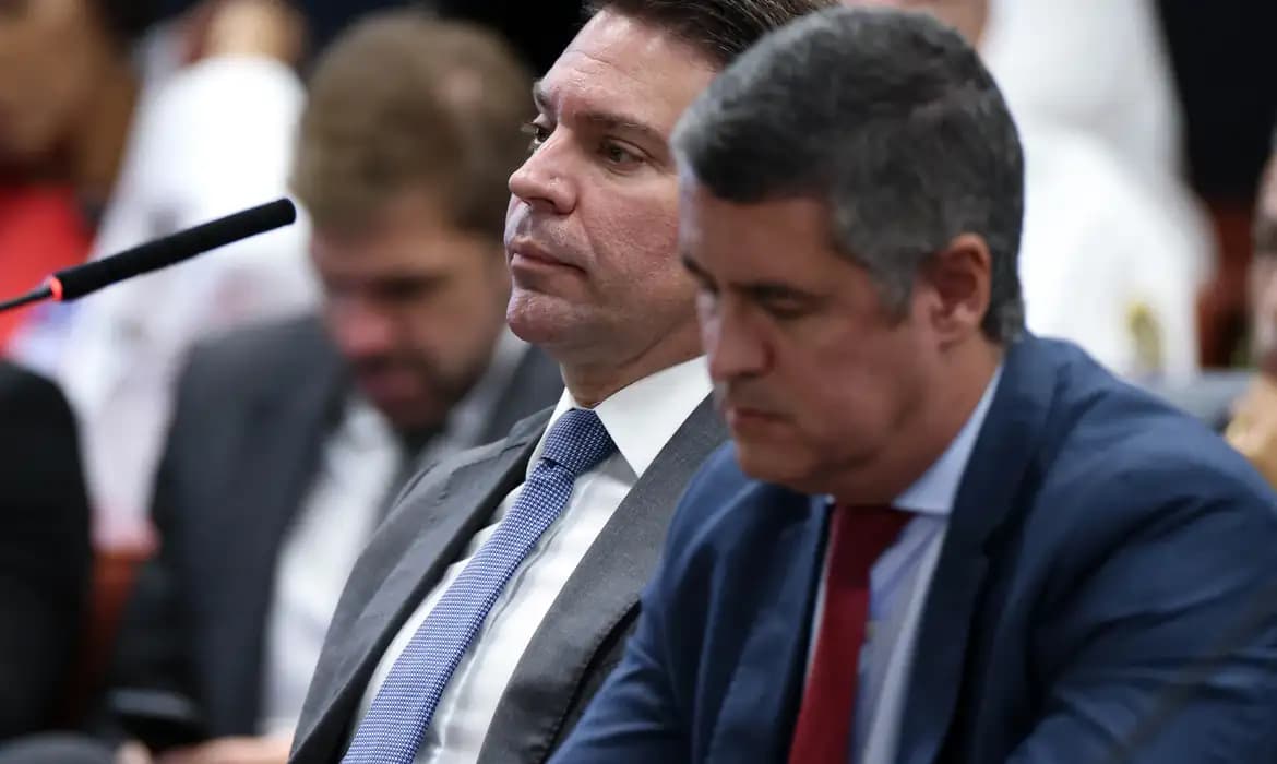 Ramagem nega espionagem em depoimento ao STF