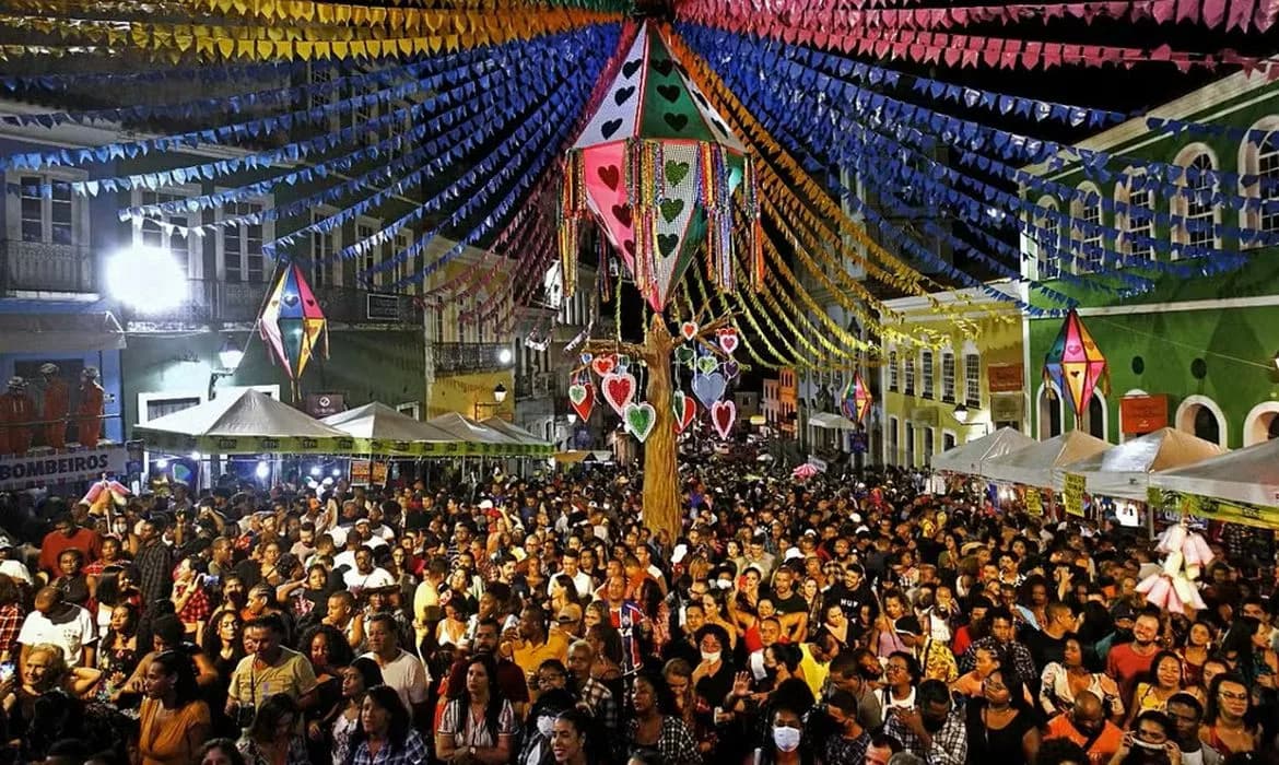 Arraiá Brasil 2025: Transmissão pública atrai 2,4 milhões em 22 dias