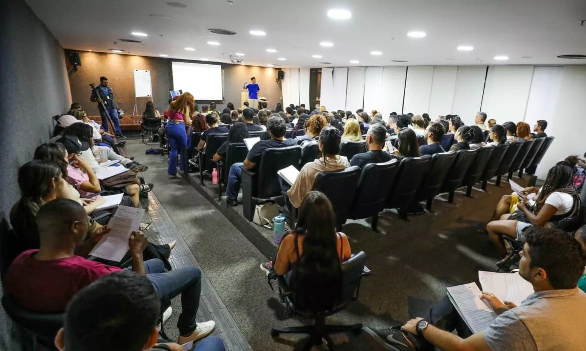 CNU 2025: Isenção da taxa de inscrição termina hoje. Veja como solicitar!