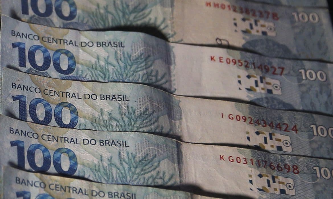 CMN aperta regras do FGC após Banco Master para frear riscos