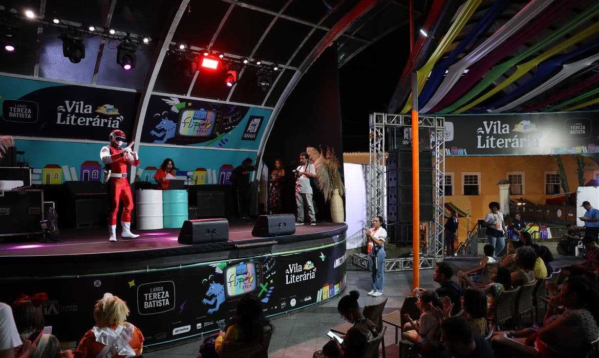 Flipelô 2025 abraça cosplay e cultura pop para atrair jovens leitores