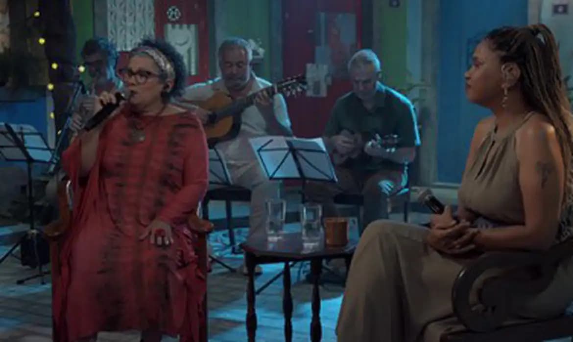 Samba na Gamboa: Silvia Borba celebra samba-canção e voz feminina