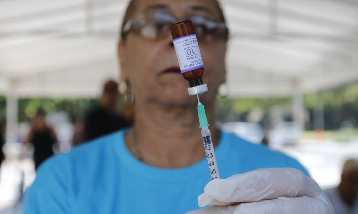Tocantins reforça vacinação contra sarampo após 17 casos importados