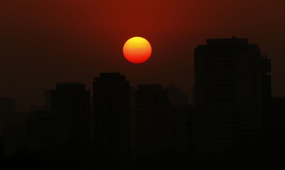 Arquitetos debatem futuro das cidades frente às mudanças climáticas