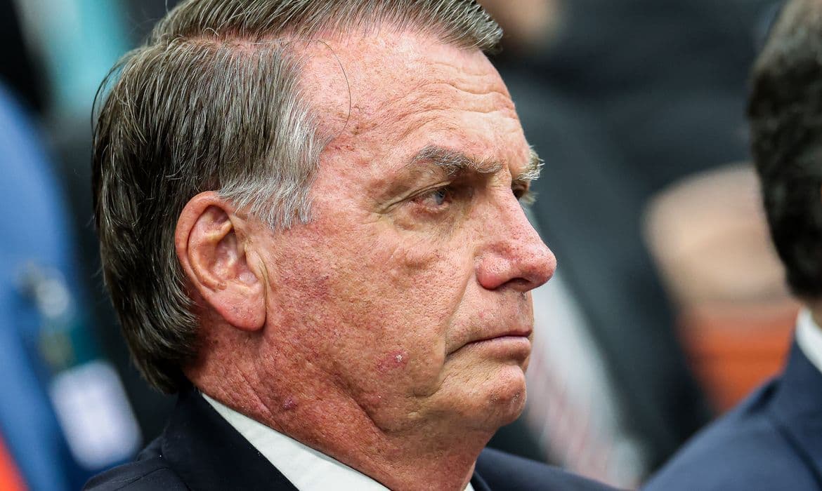 Condenado pelo STF, Bolsonaro pode recorrer e segue em prisão domiciliar por outro caso