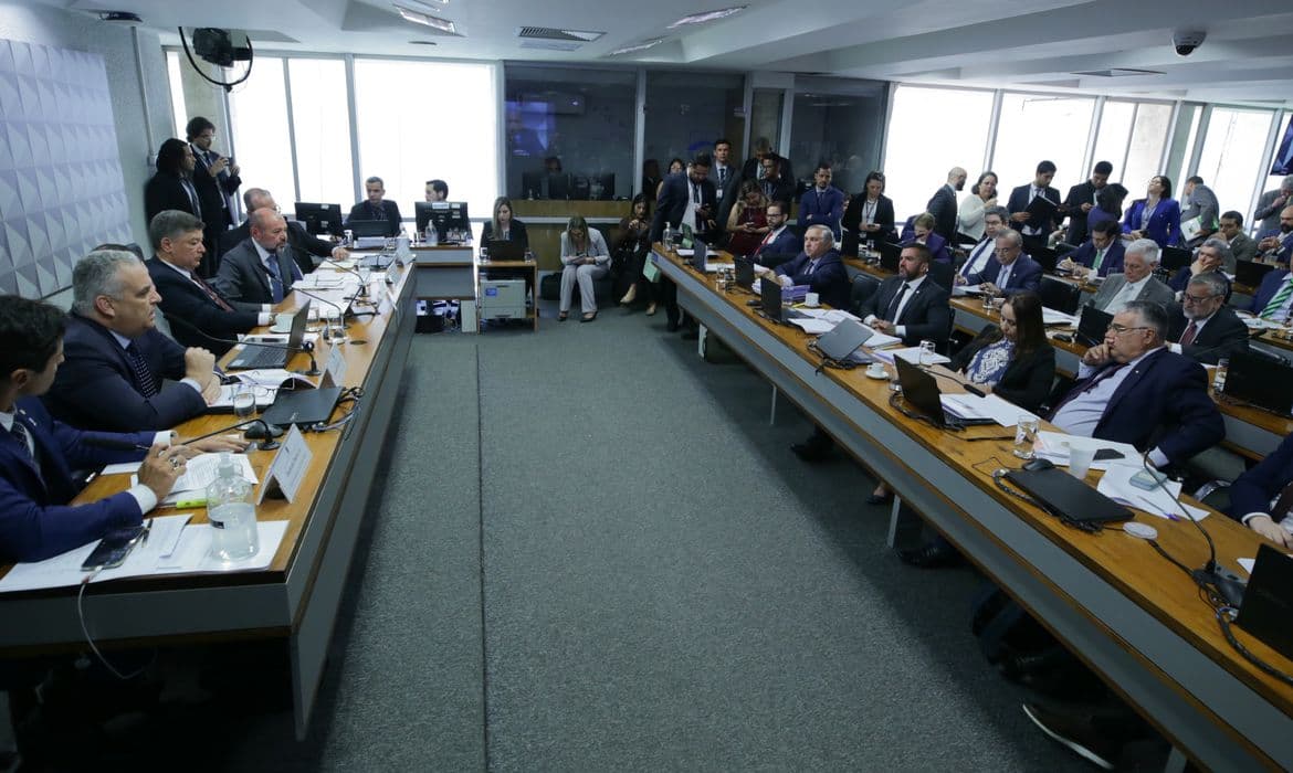 CPMI do INSS aprova quebra de sigilos bancário e fiscal por fraude bilionária