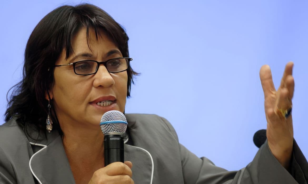 Ex-presidente da EBC: comunicação pública barra ameaças à democracia