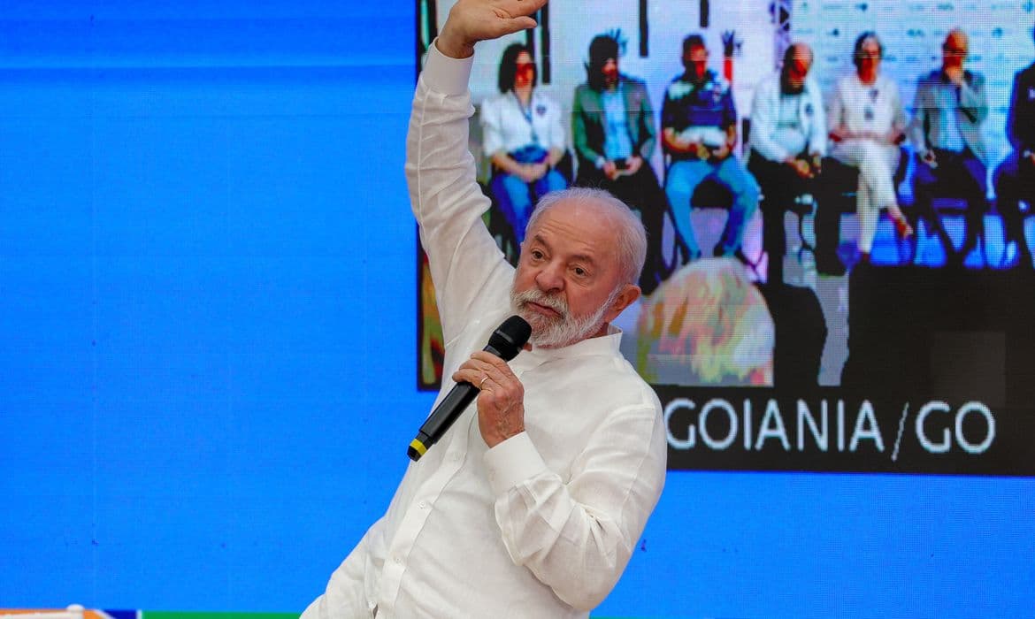 Lula defende SUS em mutirão nacional de saúde: “Não há esquerda ou direita”