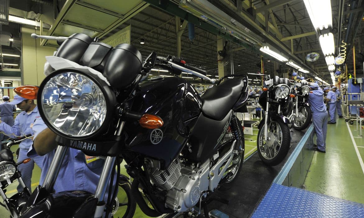 Produção de motos atinge recorde anual e melhor agosto desde 2011