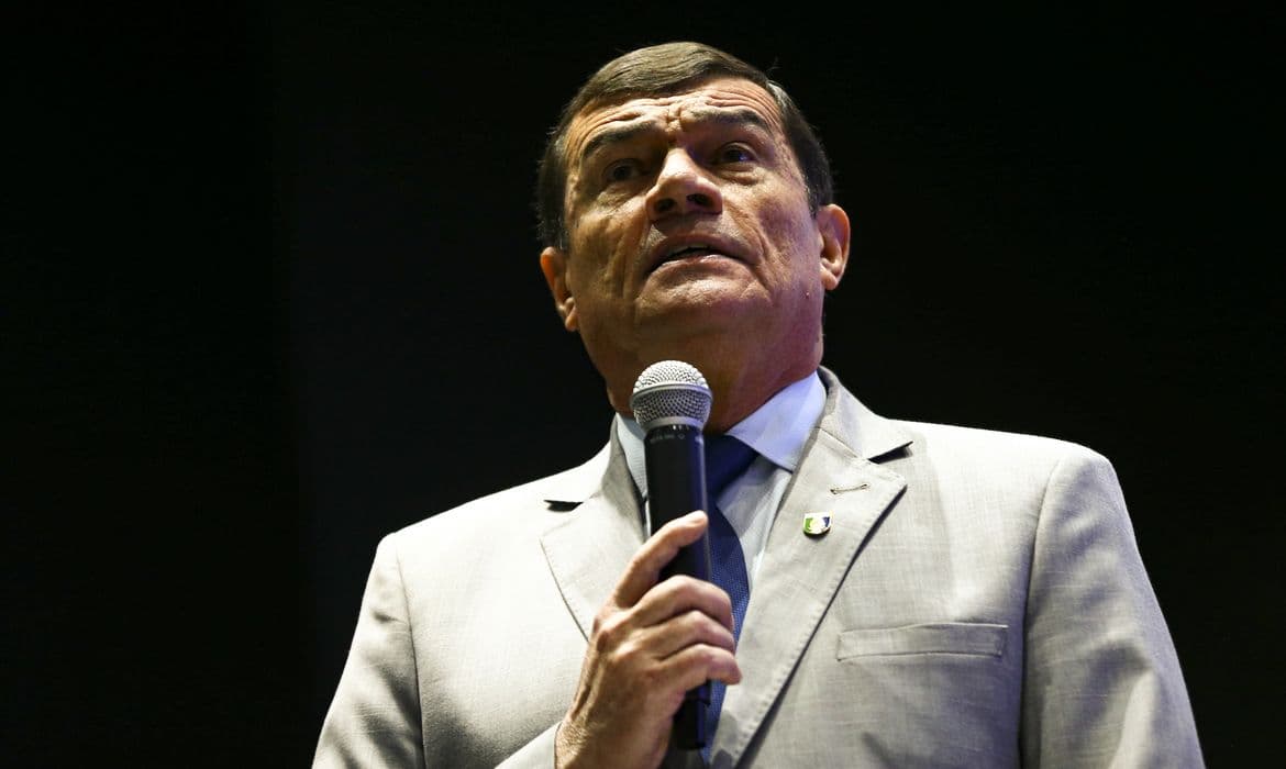 STF: Defesa diz que ex-ministro da Defesa tentou impedir golpe de Bolsonaro