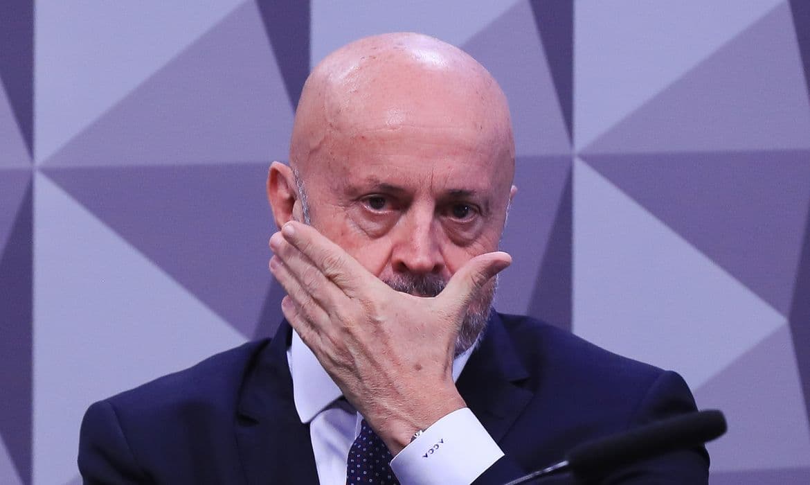 Mendonça vota por manter prisão de Careca do INSS e outro por fraude