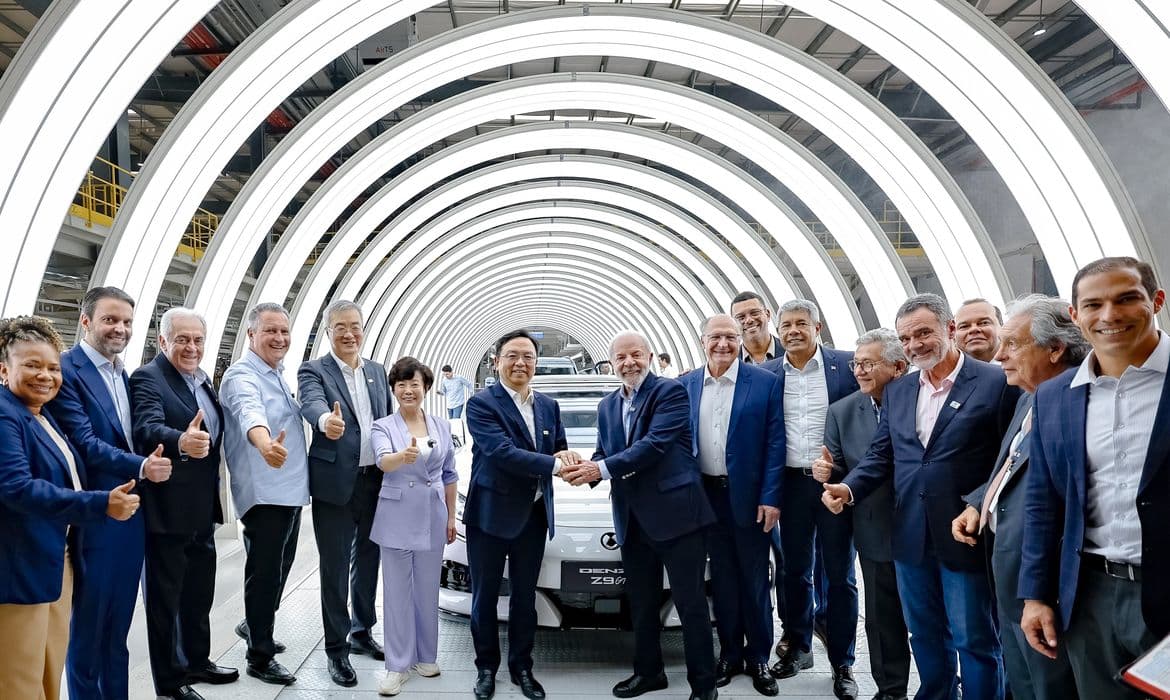 BYD inaugura fábrica de carros elétricos na BA com R$5,5 bi e 20 mil empregos