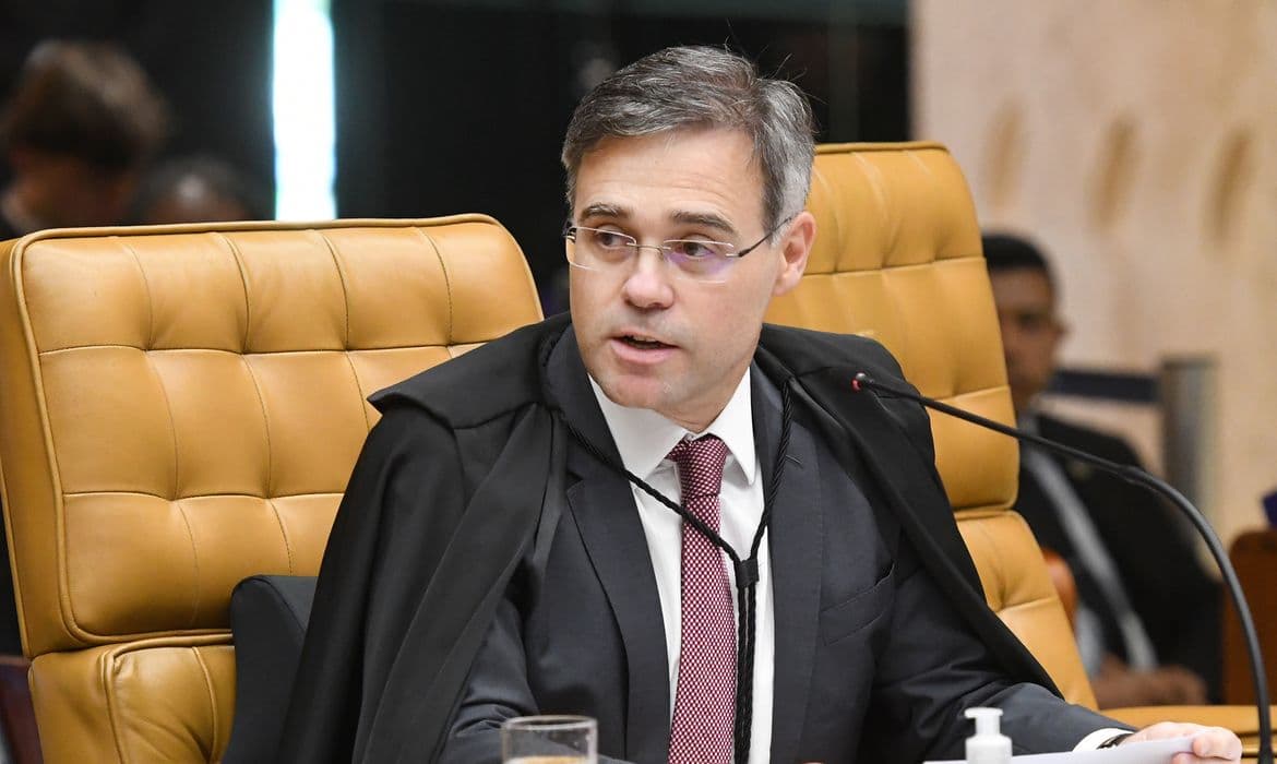 Fraude no INSS: STF bloqueia R$ 389 milhões do Sindnapi e diretores