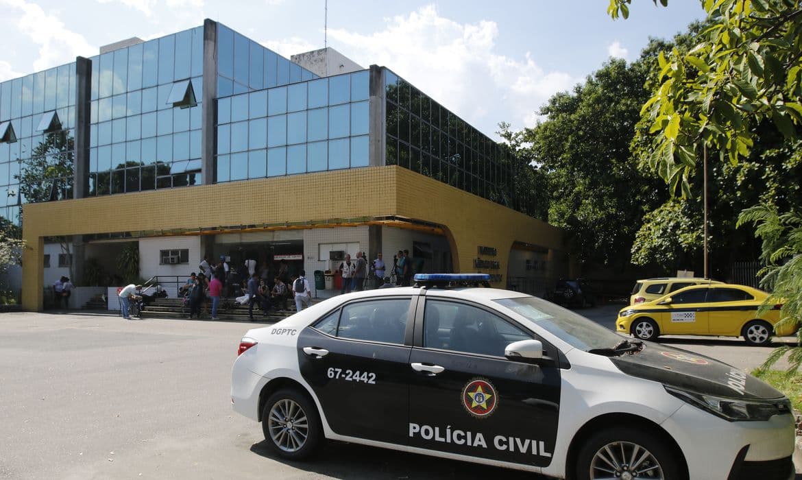 MPRJ faz perícia independente em 121 mortos da Operação Contenção