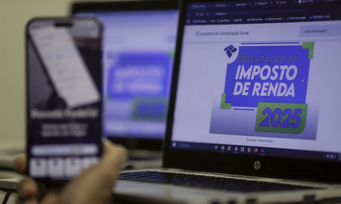 Quase 250 mil contribuintes da malha fina do IR podem consultar restituição