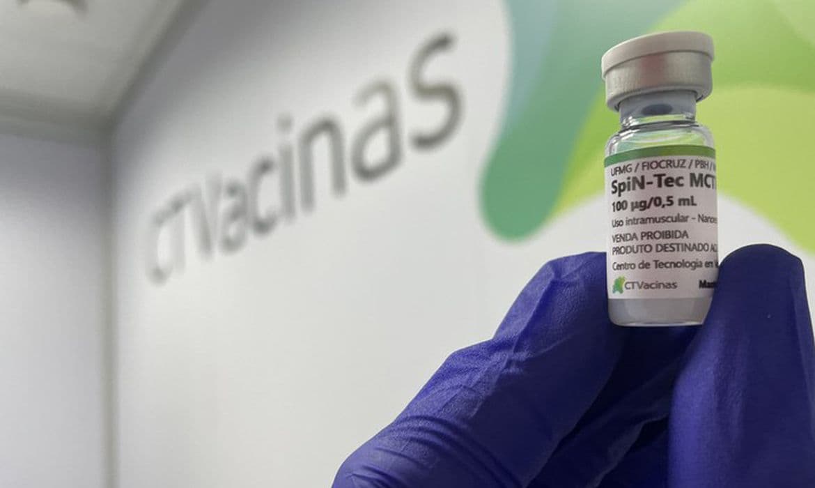 Vacina nacional de covid avança para fase final, com menos efeitos colaterais