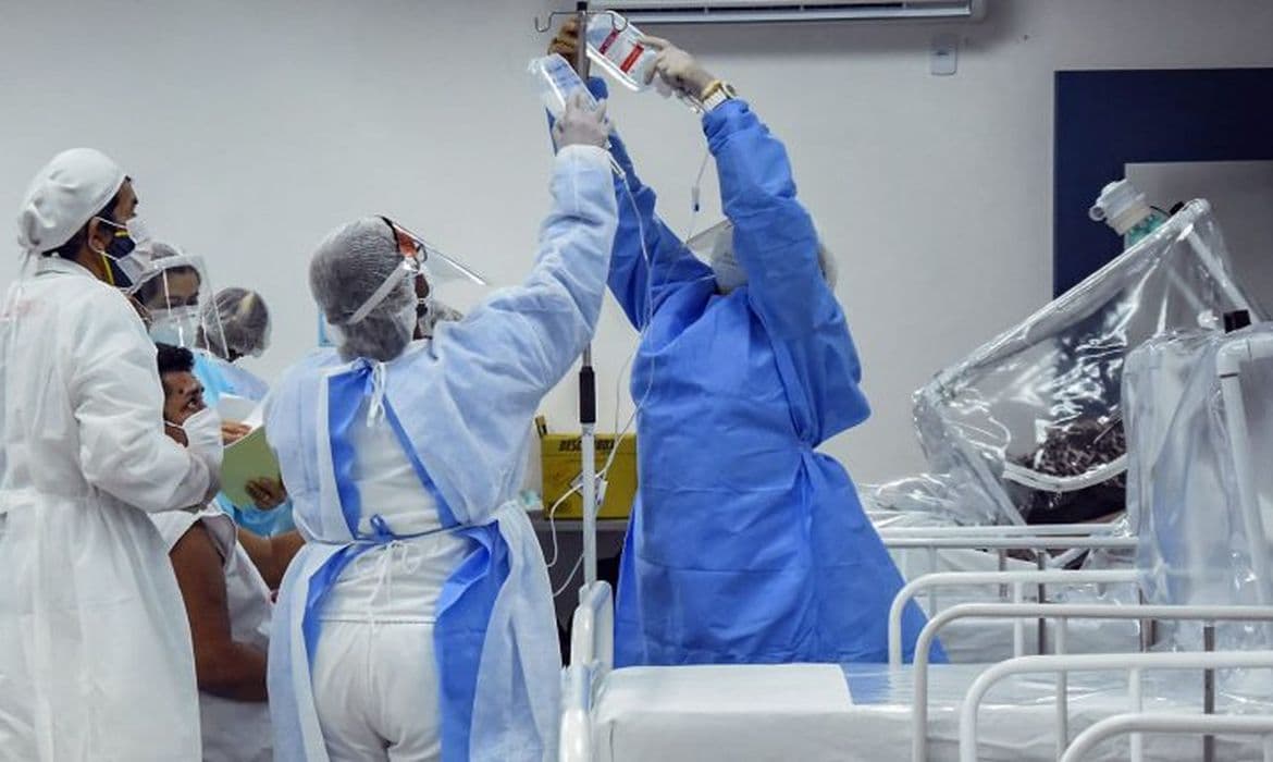 Brasil viu postos de enfermagem crescer 44% em 5 anos, diz Saúde