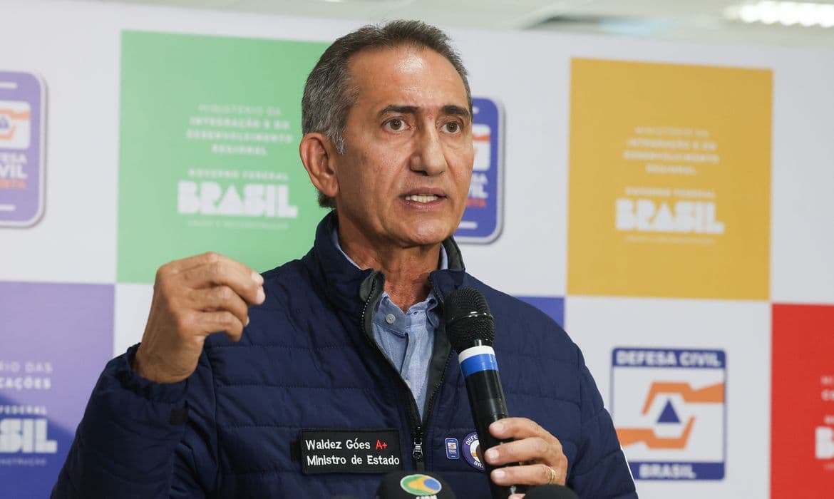 Governo envia equipes de ajuda ao Paraná; Ciclone deixou 4 mortos e 432 feridos