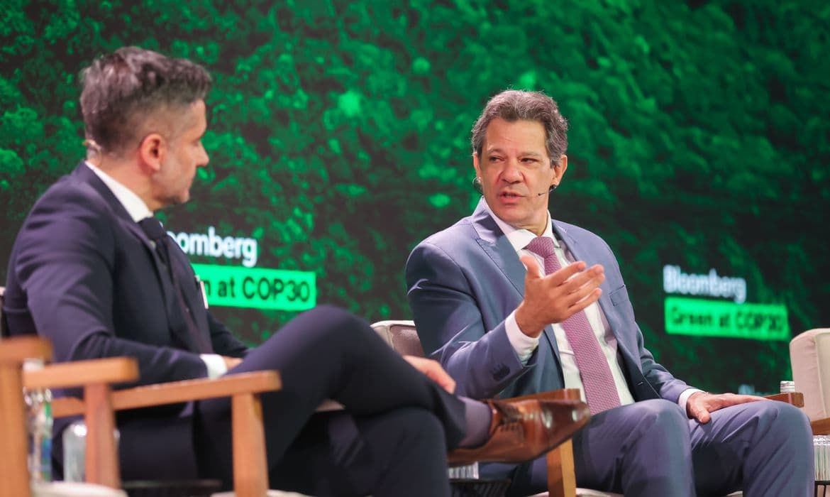 Haddad: Não recuaremos das metas; críticas sobre crise são um delírio