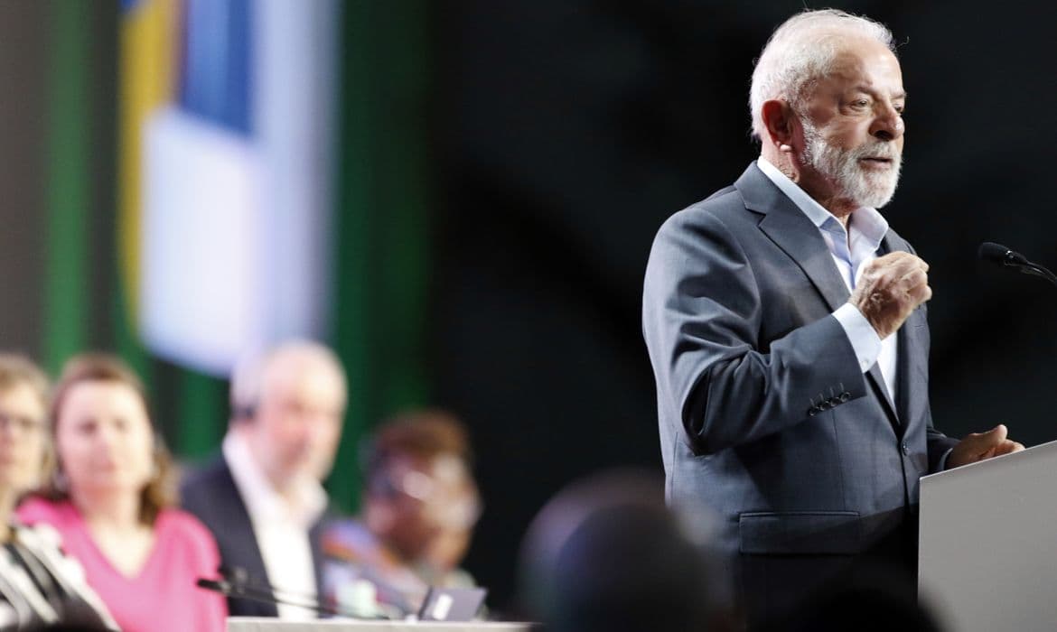 Lula na COP30: Crise climática é de desigualdade e exige transição justa