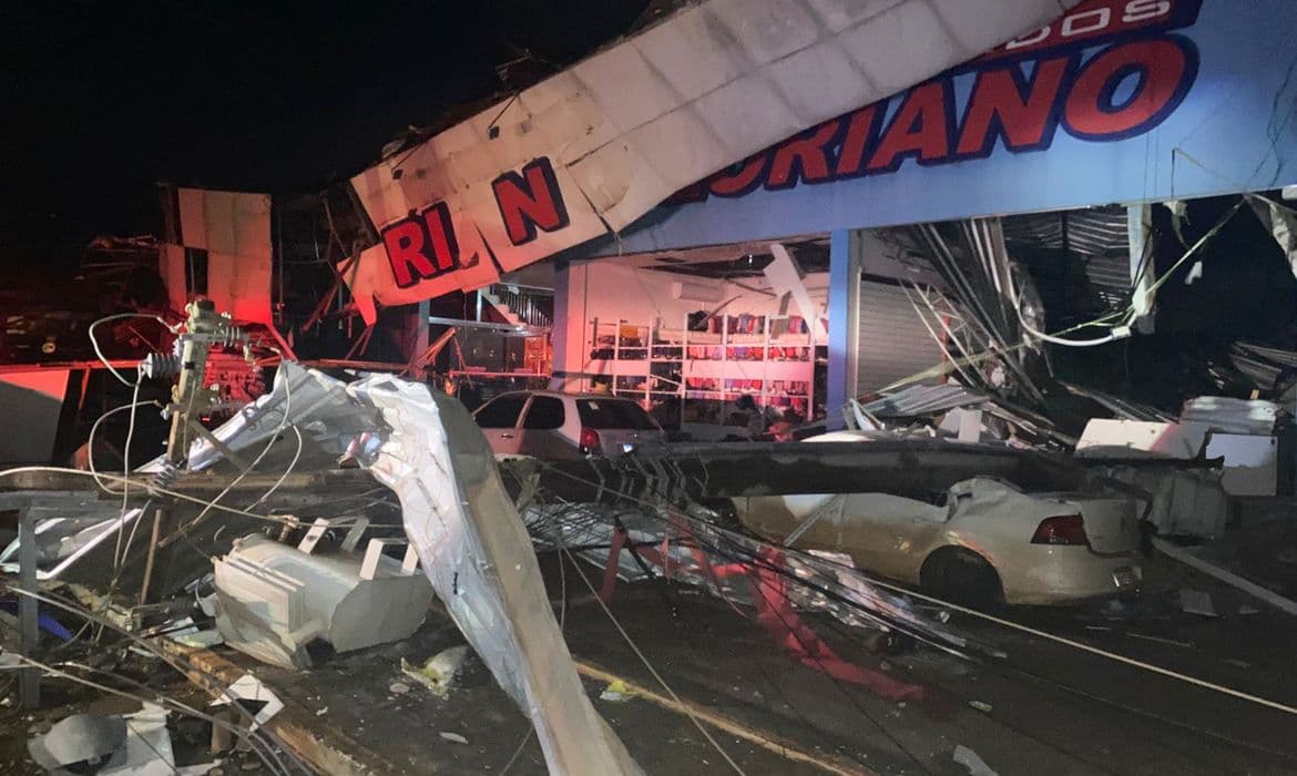 Paraná confirma três tornados com ventos de até 330 km/h