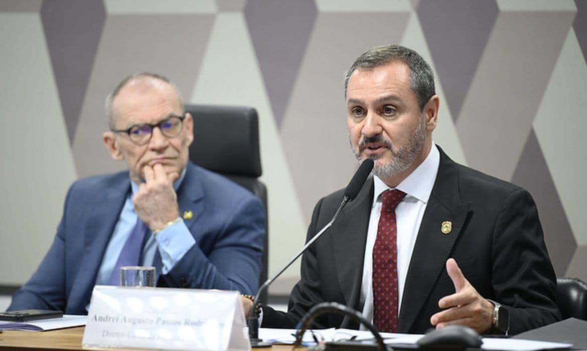 PF estima R$ 12 bilhões em fraudes e prende dono do Banco Master