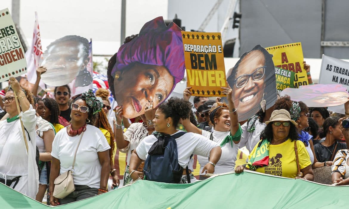 Segunda Marcha de Mulheres Negras em Brasília exige reparação e direitos