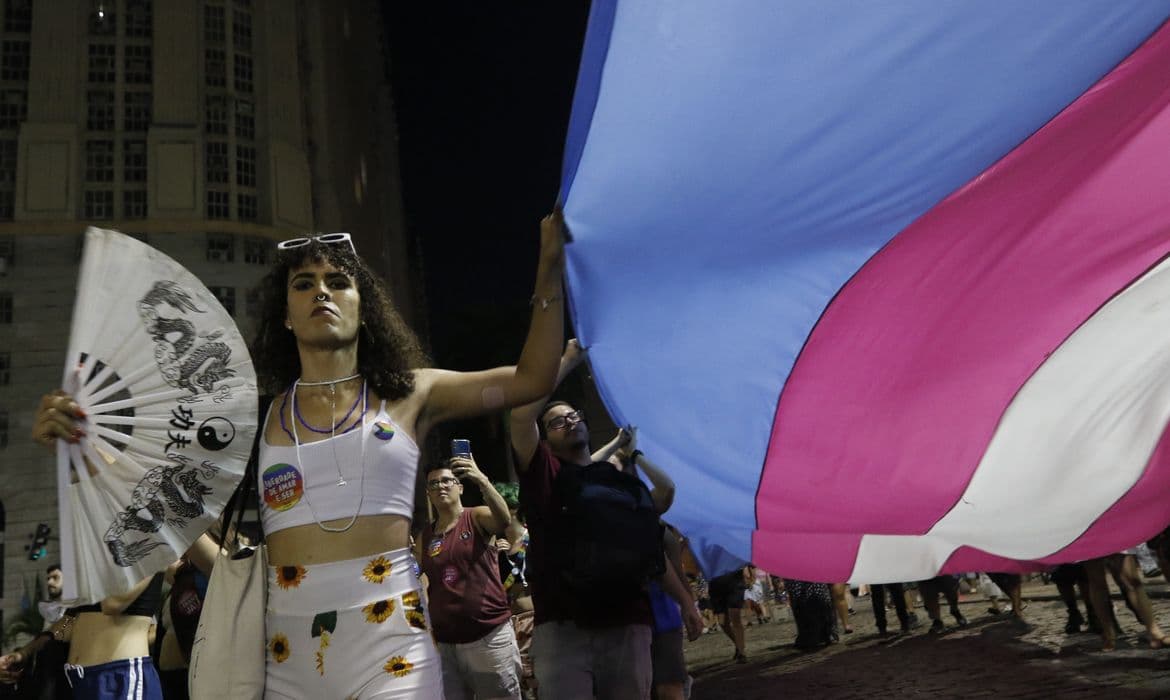 UFSCar encerra hoje inscrições para graduação de pessoas trans e travestis