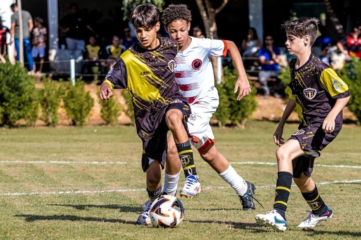 GDF Cria Programa de Apoio ao Futebol do DF com Incentivos de Até R$ 8 Milhões