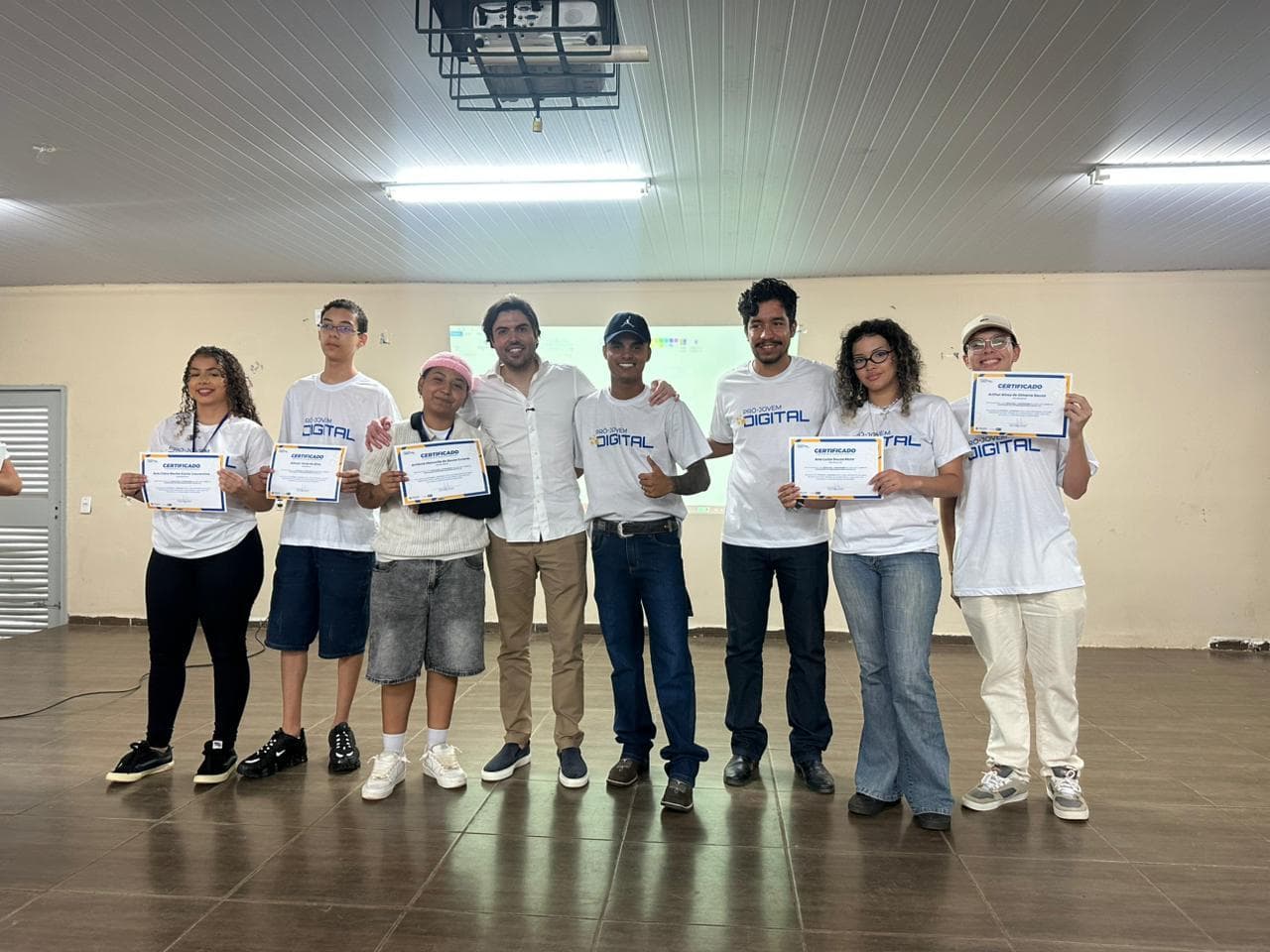 Pró-Jovem Digital DF: Mais de 600 jovens formados em tecnologia e empreendedorismo