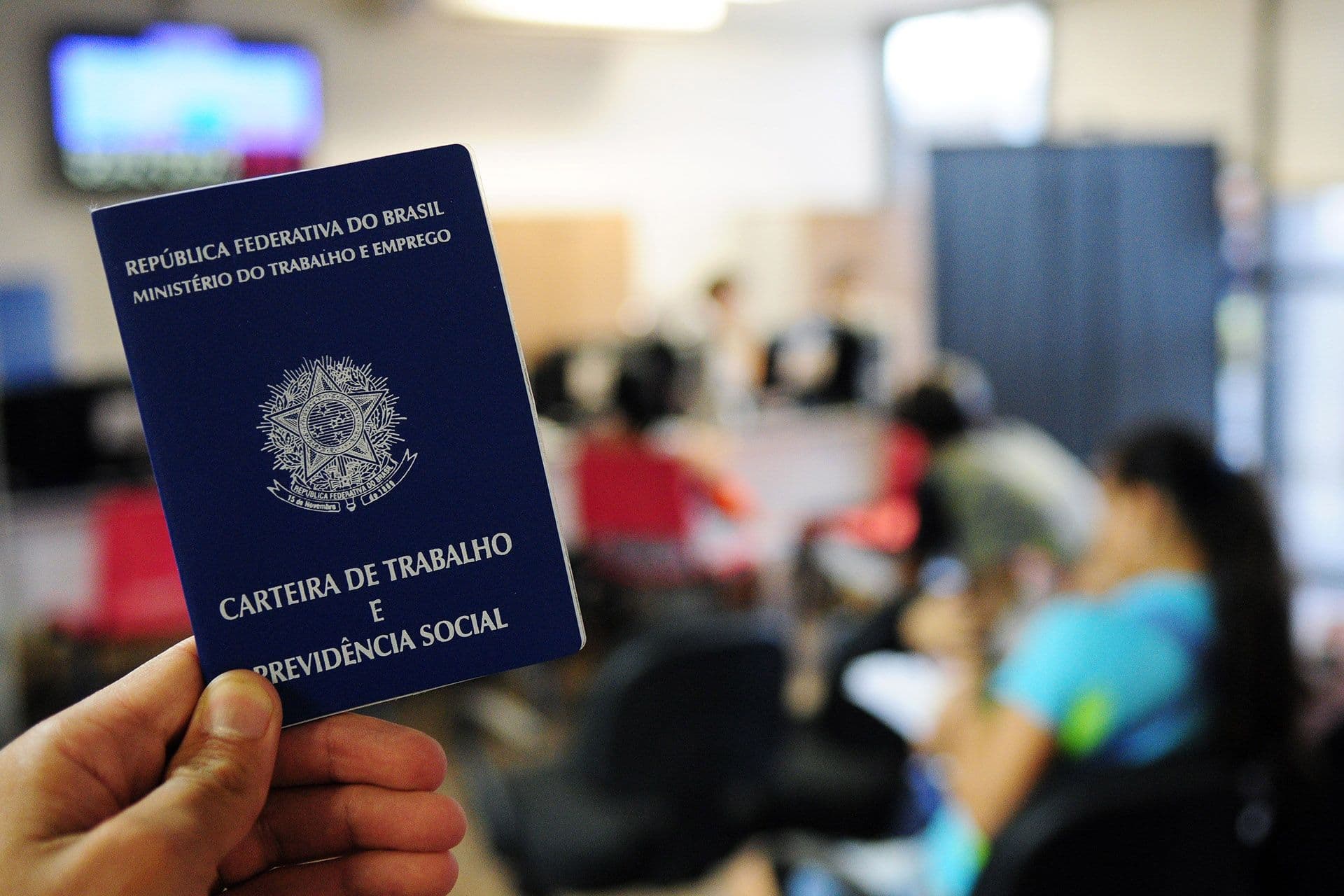 Agências do Trabalhador DF: 766 vagas de emprego abertas nesta quinta (8)