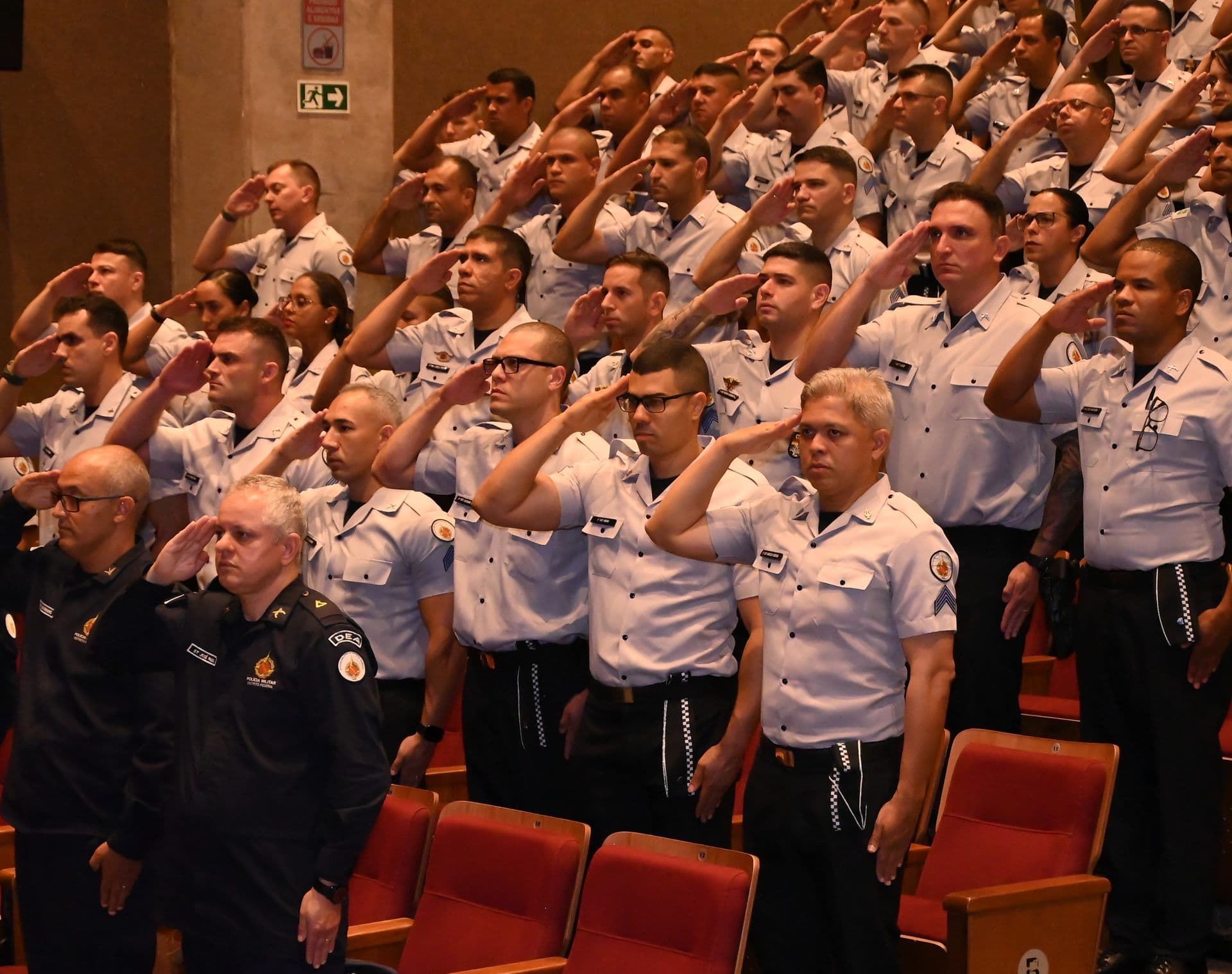 PMDF inicia curso de aperfeiçoamento para 250 policiais militares