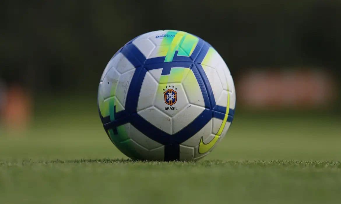Bahia e Juazeirense disputam vaga na final do Baianão com transmissão da TV Brasil