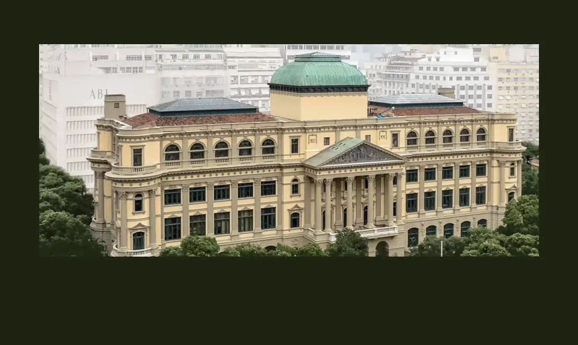 Biblioteca Nacional cria prêmio inédito para crônicas literárias