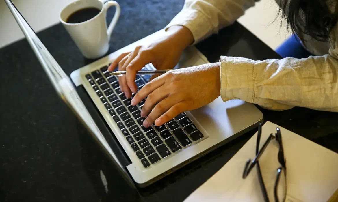 Inscrições abertas para curso de liderança feminina na França pela CAIXA