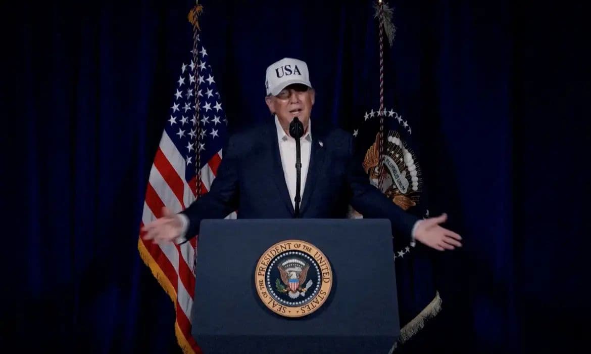 Trump justifica ataques ao Irã como defesa e promete destruir arsenal bélico