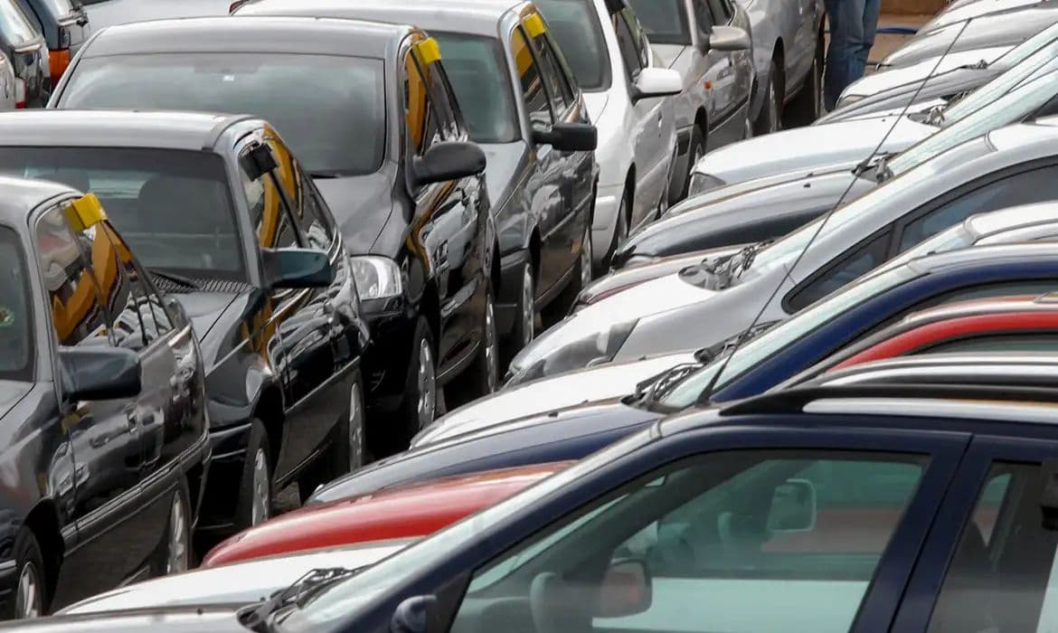 Financiamento de veículos cresce 12,8% no primeiro trimestre de 2026