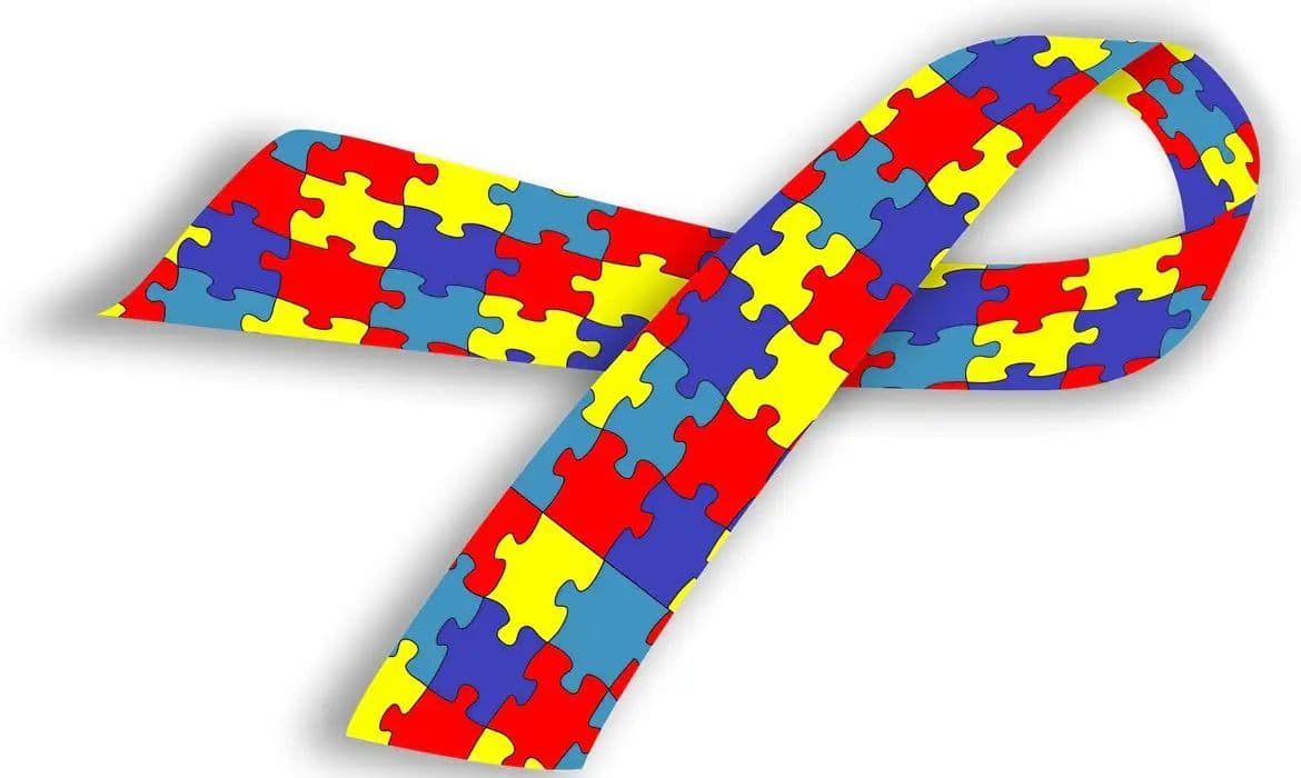 Mulheres são as principais cuidadoras de pessoas com autismo no Brasil