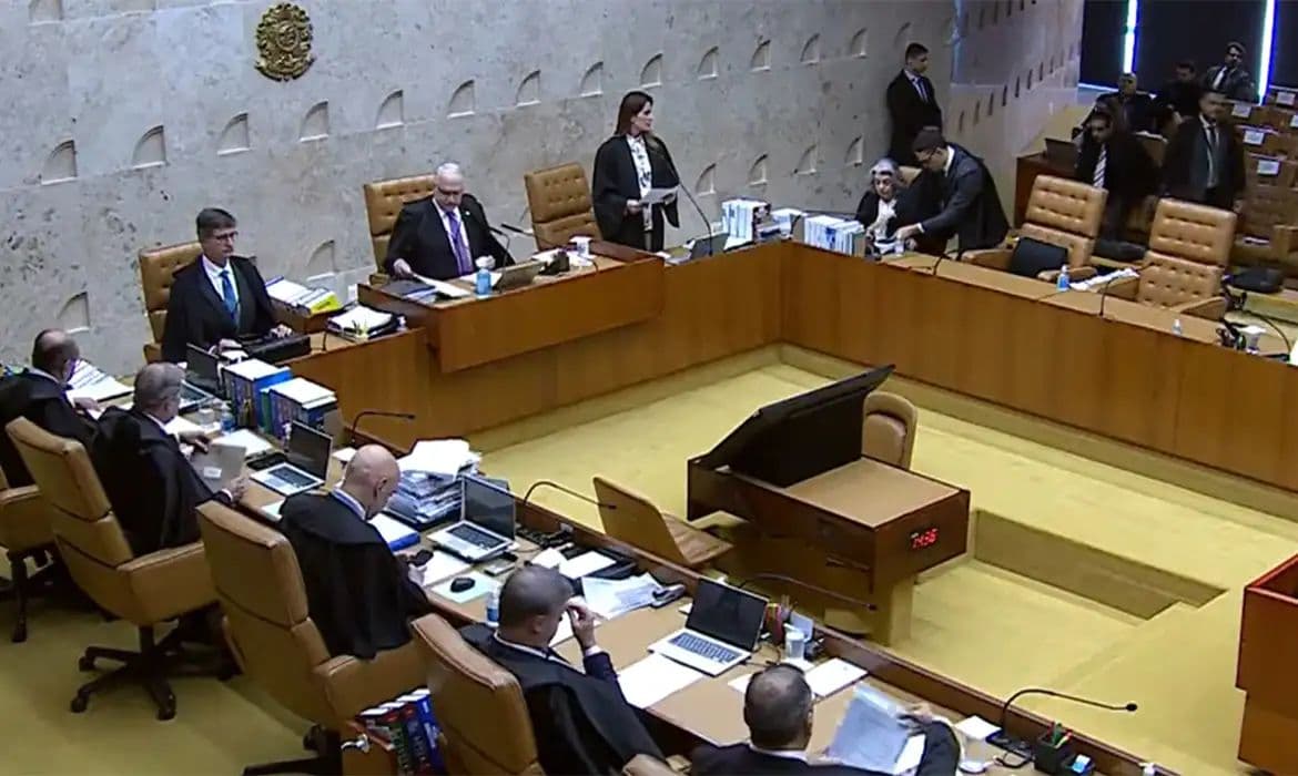 STF derruba lei de Santa Catarina que proibia cotas raciais em universidades