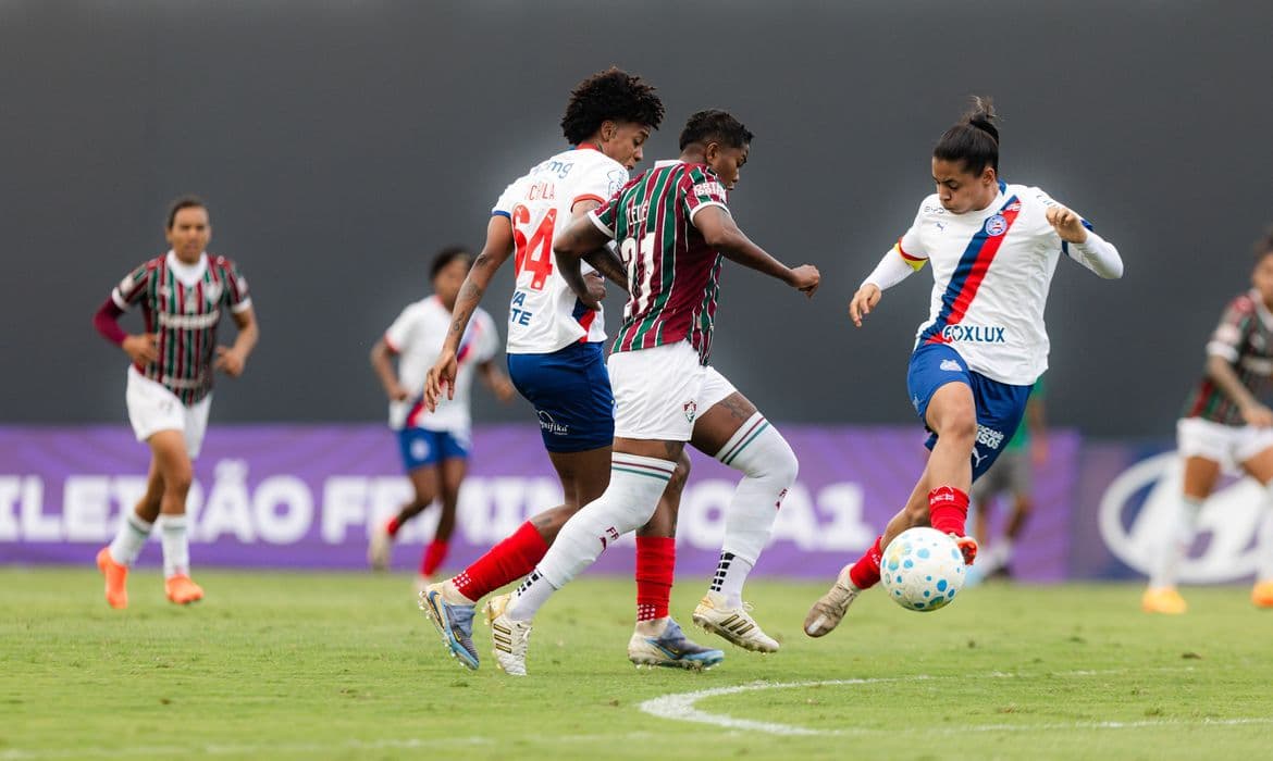 Bahia e Fluminense empatam em jogo eletrizante pelo Brasileirão Feminino