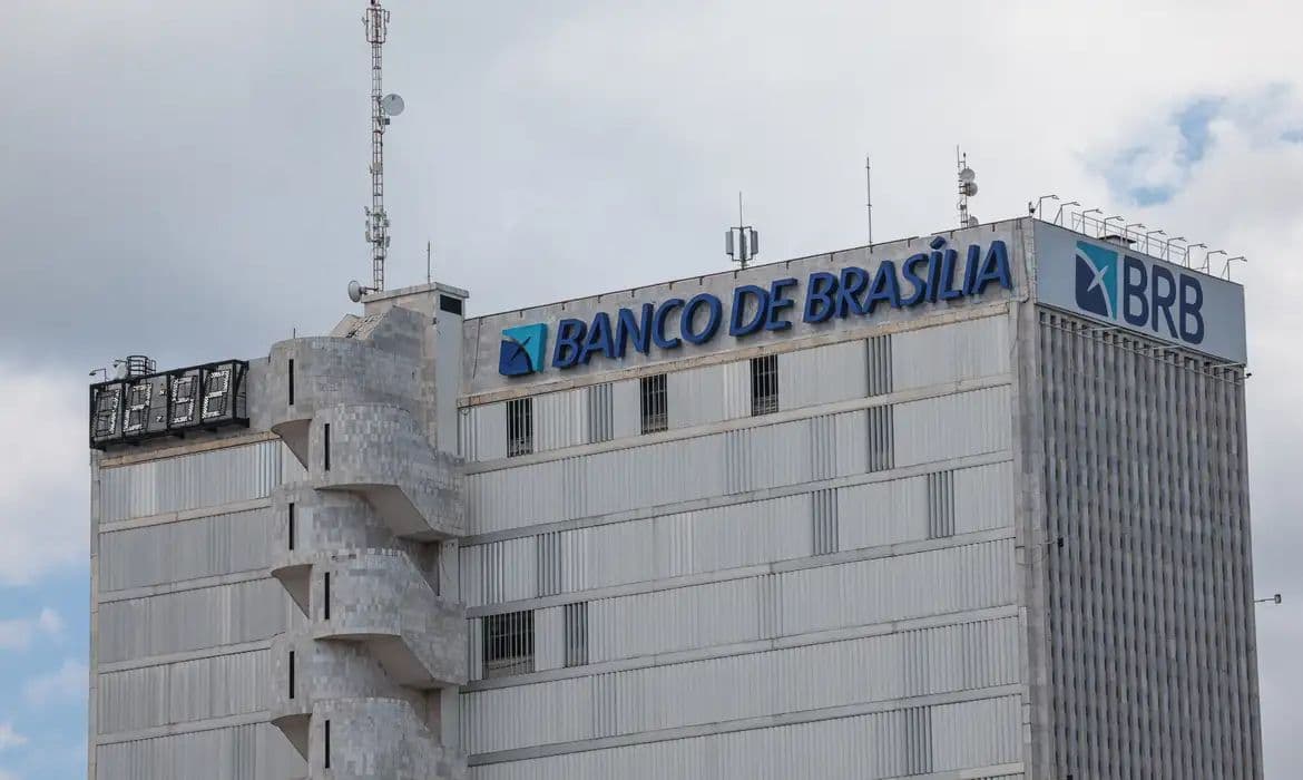 BRB adia balanço financeiro após fechar acordo de R$ 8,8 bilhões com a União