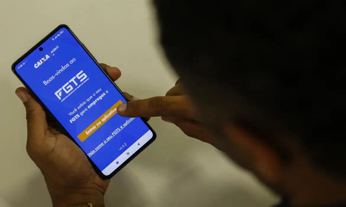Desenrola Brasil libera uso do FGTS para renegociar dívidas em atraso