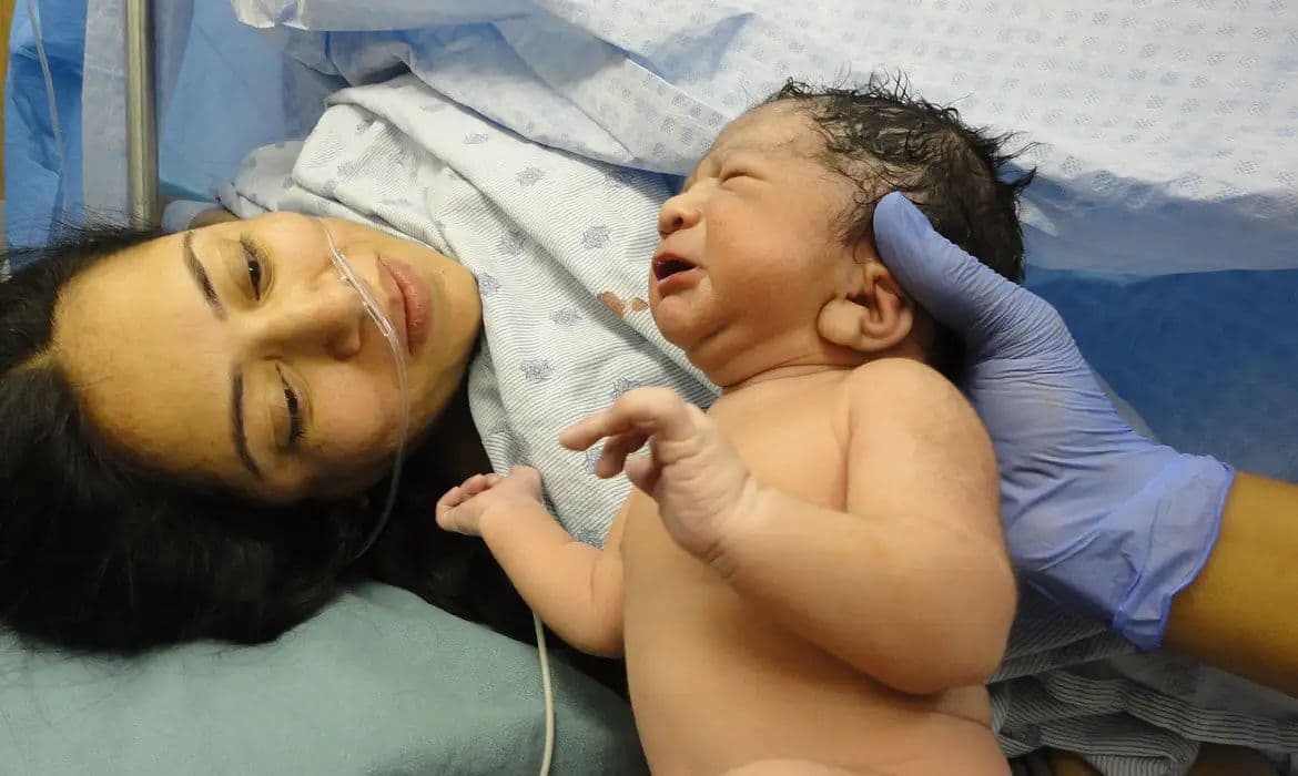 Mortalidade materna: Brasil registra mais de 1,3 mil mortes em um ano