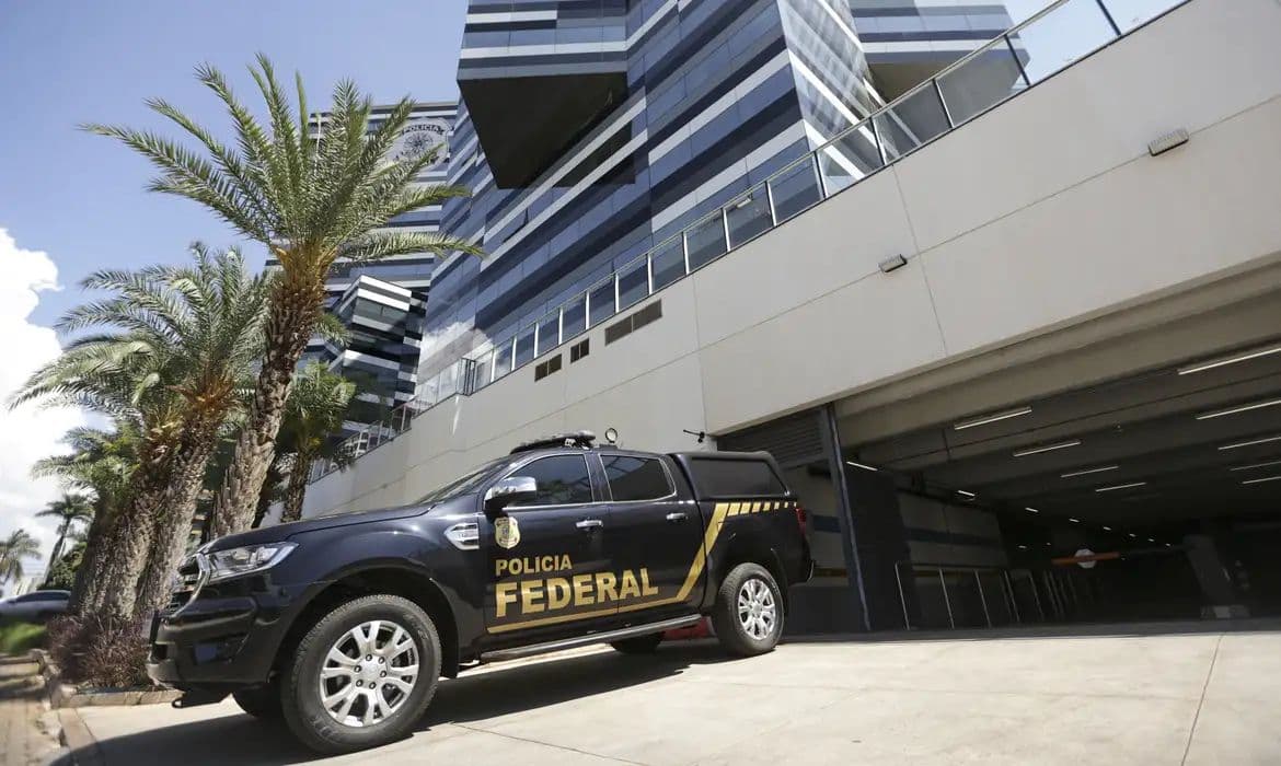 PF e CGU investigam fraudes bilionárias em descontos do INSS