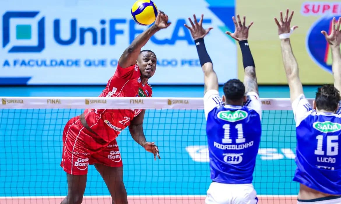 Sada Cruzeiro vence Vôlei Renata e conquista o decacampeonato da Superliga