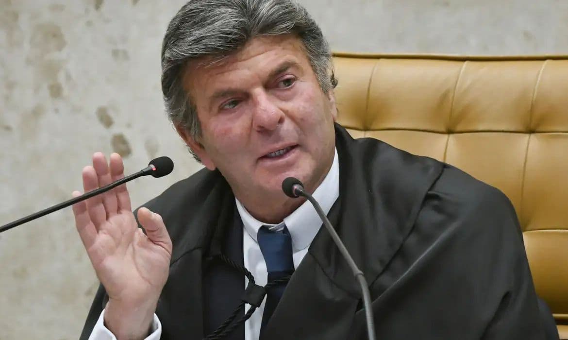 STF forma placar de 2 a 0 para manter presos pai e primo de Daniel Vorcaro