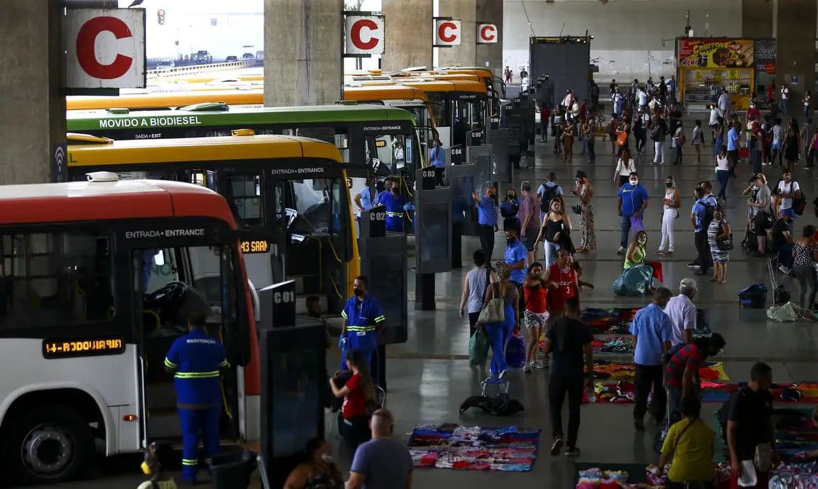 Tarifa zero no transporte poderia injetar R$ 60 bilhões na economia