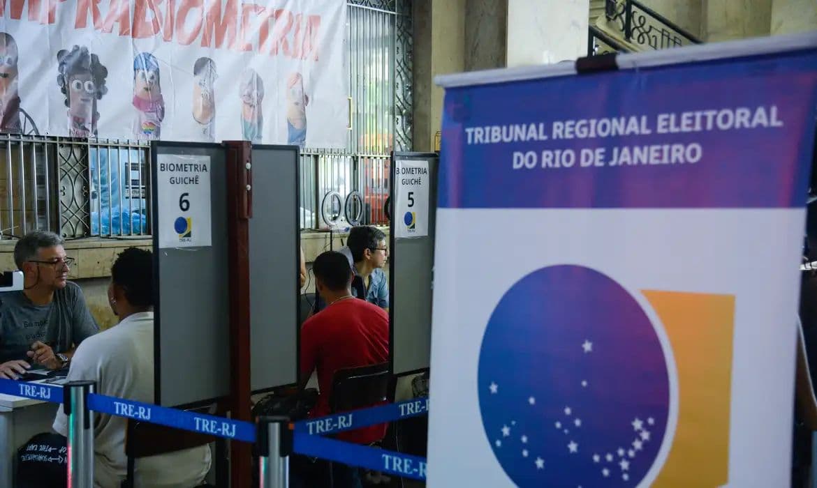 TRE-RJ amplia horário de atendimento para regularização de título