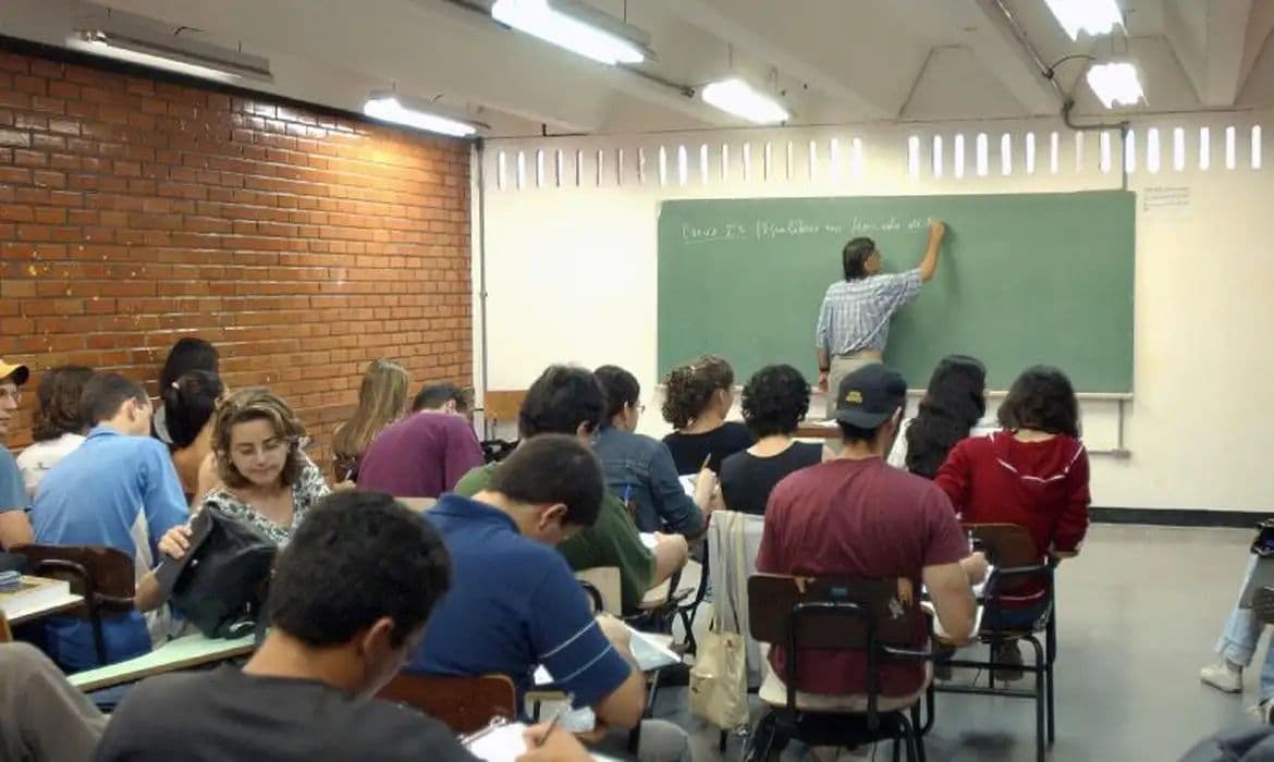 Fies 2026: Prazo de adesão para instituições de ensino termina hoje